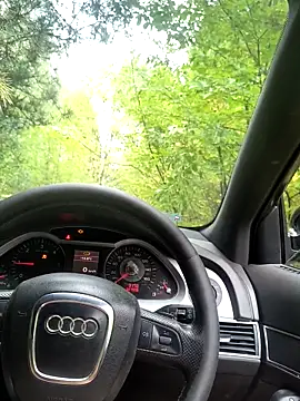 Snapshot of great_feeling chatting on 09.28.25 great feeling online show from 09.28.25