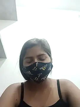 Snapshot of heena-3678 chatting on 03.15.25 heena-3678 online show from 03.15.25