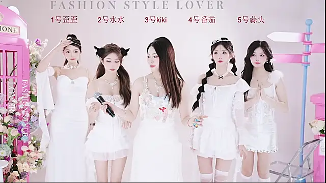 Snapshot of badgirl777888 chatting on 03.20.25 badgirl777888 online show from 03.20.25