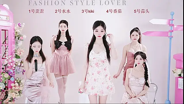 Snapshot of badgirl777888 chatting on 03.21.25 badgirl777888 online show from 03.21.25