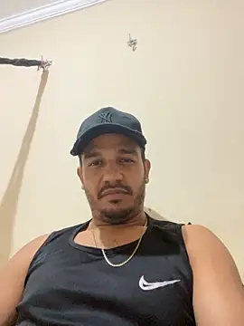 Lindp190194 online show from 11.18.25