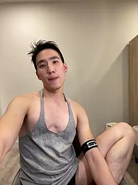 Snapshot of Hon1069 chatting on 03.07.25 Hon1069 online show from 03.07.25