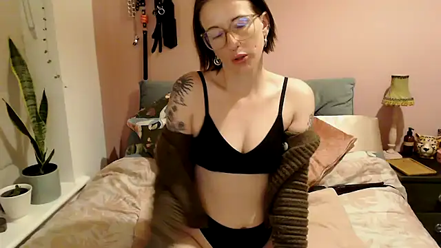 Snapshot of BlaireBarbi chatting on 11.03.25 BlaireBarbi online show from 11.03.25