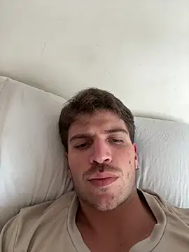 Snapshot of shuki0101 chatting on 03.11.25 shuki0101 online show from 03.11.25