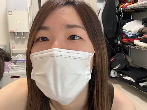 Snapshot of daiyo_kai_Gutara chatting on 03.02.25 daiyo kai Gutara online show from 03.02.25