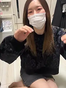 Snapshot of daiyo_kai_Gutara chatting on 03.21.25 daiyo kai Gutara online show from 03.21.25