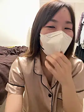 Snapshot of daiyo_kai_Gutara chatting on 09.19.25 daiyo kai Gutara online show from 09.19.25