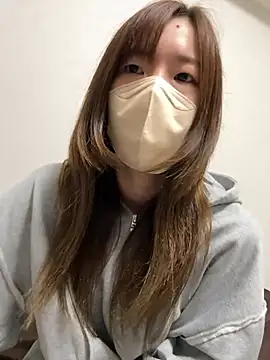 Snapshot of daiyo_kai_Gutara chatting on 09.26.25 daiyo kai Gutara online show from 09.26.25