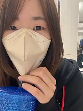 Snapshot of daiyo_kai_Gutara chatting on 10.12.25 daiyo kai Gutara online show from 10.12.25