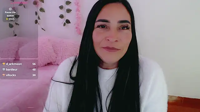 Snapshot of luna_lgomez_ chatting on 03.04.25 luna lgomez  online show from 03.04.25