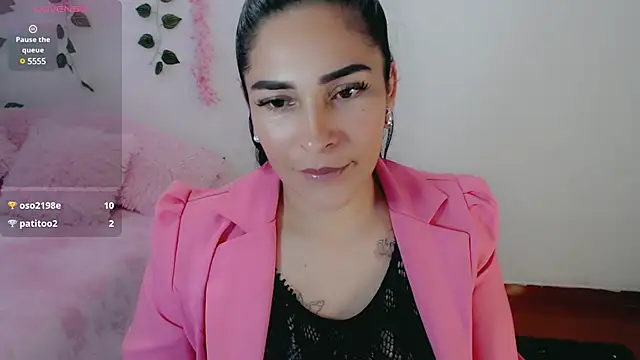 Snapshot of luna_lgomez_ chatting on 03.12.25 luna lgomez  online show from 03.12.25