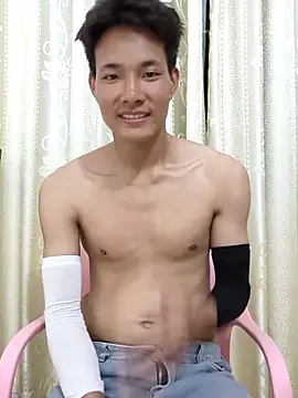 Snapshot of Dannyhobb chatting on 03.21.25 Dannyhobb online show from 03.21.25