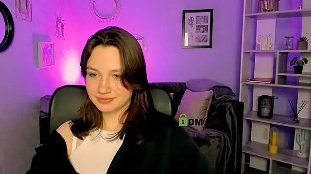 Snapshot of helli_belli chatting on 03.12.25 helli belli online show from 03.12.25