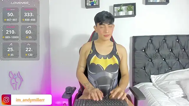 Snapshot of CarringtonAndy chatting on 03.19.25 CarringtonAndy online show from 03.19.25