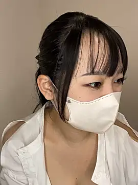 Snapshot of chaosproject chatting on 10.13.25 chaosproject online show from 10.13.25