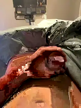 Snapshot of Maikolsalami2 chatting on 11.04.25 Maikolsalami2 online show from 11.04.25