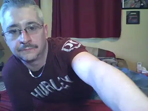 Snapshot of smooothbb chatting on 03.09.25 smooothbb online show from 03.09.25