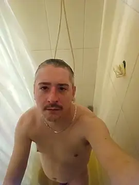 Snapshot of smooothbb chatting on 03.17.25 smooothbb online show from 03.17.25