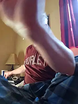 Snapshot of smooothbb chatting on 03.17.25 smooothbb online show from 03.17.25