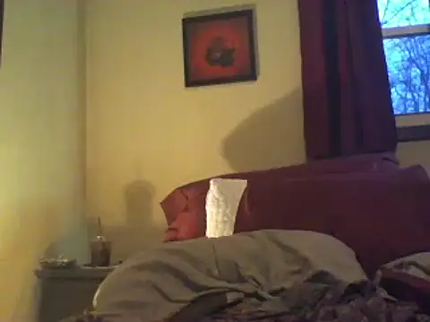 Snapshot of smooothbb chatting on 03.22.25 smooothbb online show from 03.22.25