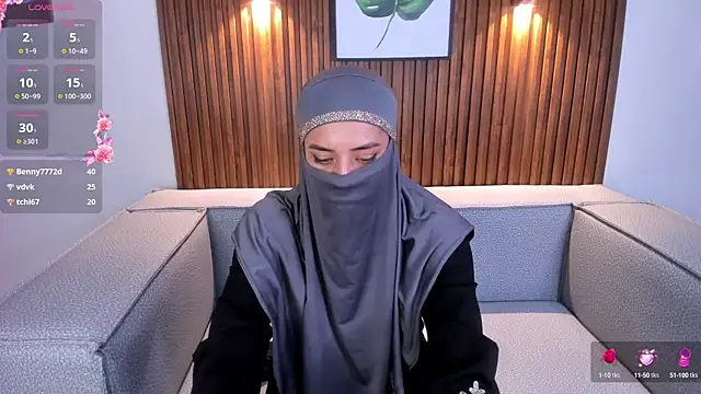 Snapshot of salma_arabicc chatting on 03.19.25 salma arabicc online show from 03.19.25