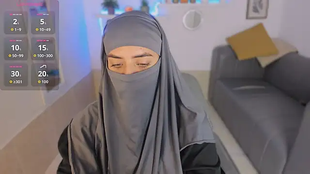 Snapshot of salma_arabicc chatting on 10.17.25 salma arabicc online show from 10.17.25
