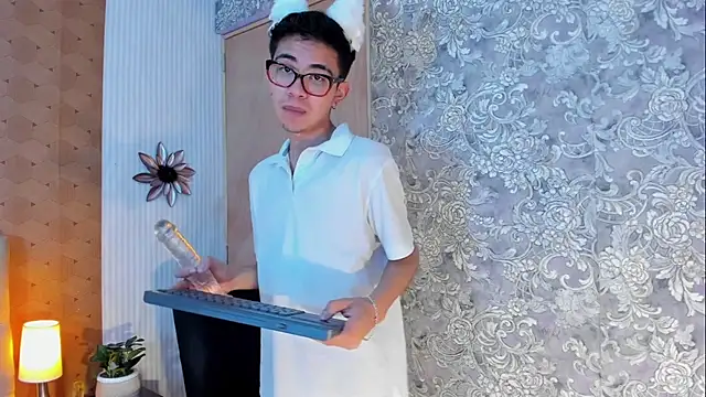 Snapshot of dads_rider chatting on 03.20.25 dads rider online show from 03.20.25