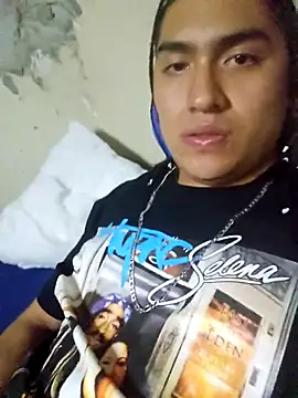 Snapshot of LAL0M4D4R4 chatting on 09.21.25 LAL0M4D4R4 online show from 09.21.25