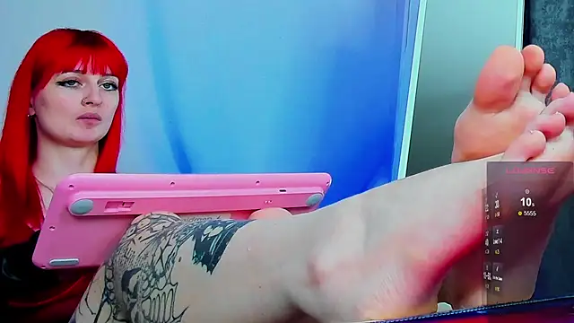 Snapshot of Coraline_Beldam chatting on 03.18.25 Coraline Beldam online show from 03.18.25