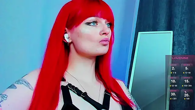 Snapshot of Coraline_Beldam chatting on 03.19.25 Coraline Beldam online show from 03.19.25