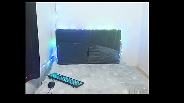 Snapshot of isabel-nashyeli chatting on 03.07.25 isabel-nashyeli online show from 03.07.25