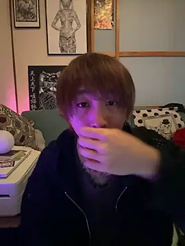 Snapshot of ryokunero chatting on 09.25.25 ryokunero online show from 09.25.25