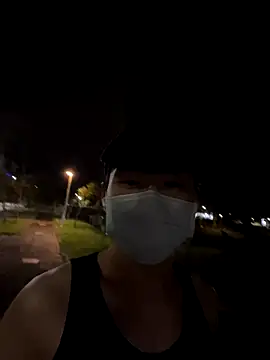 Snapshot of chipboo chatting on 11.10.25 chipboo online show from 11.10.25