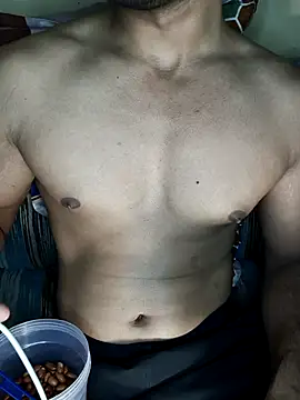 Snapshot of HARSHHU01 chatting on 10.26.25 HARSHHU01 online show from 10.26.25