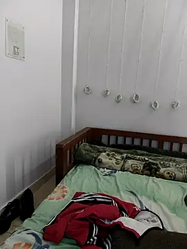 Snapshot of HARSHHU01 chatting on 11.09.25 HARSHHU01 online show from 11.09.25