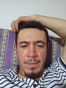 Snapshot of Thunderbolt121 chatting on 10.02.25 Thunderbolt121 online show from 10.02.25