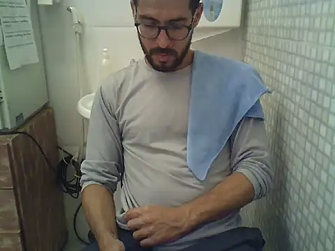 Snapshot of pdasgyn chatting on 10.08.25 pdasgyn online show from 10.08.25