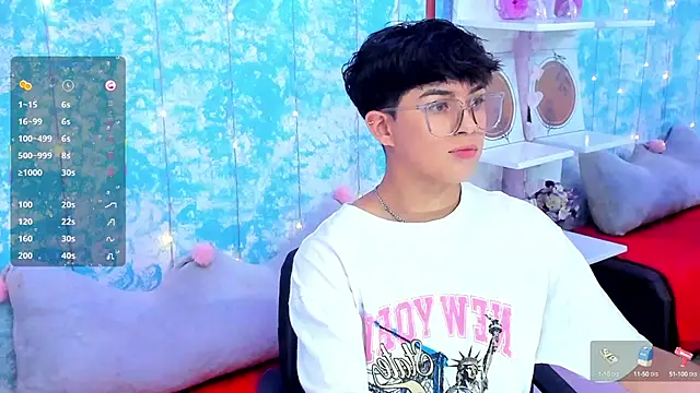 Snapshot of Sam_Daves chatting on 10.07.25 Sam Daves online show from 10.07.25