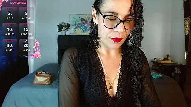 mia velvet1 online show from 09.30.25