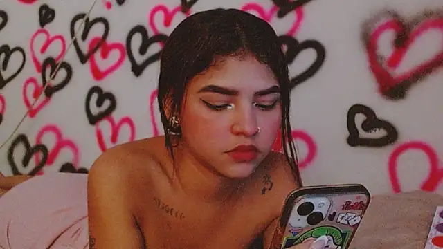 kityy playful online show from 10.25.25