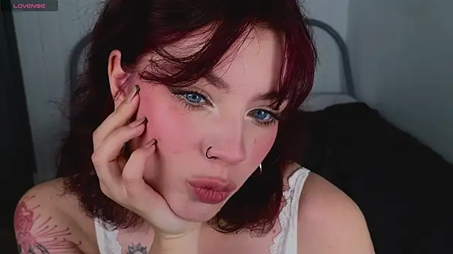 Snapshot of Forget__Me__Nots chatting on 09.24.25 Forget Me Nots online show from 09.24.25