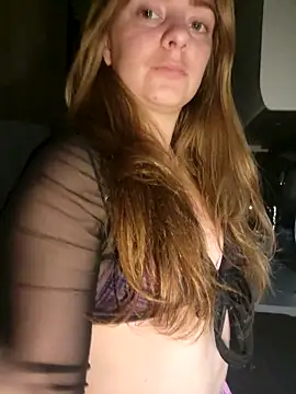 Snapshot of Amesthyst_destiny chatting on 09.23.25 Amesthyst destiny online show from 09.23.25