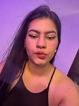 Snapshot of Saanvi21 chatting on 03.15.25 Saanvi21 online show from 03.15.25