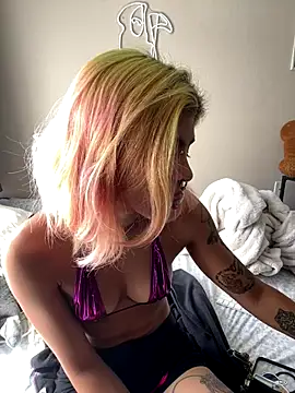 Snapshot of Harley_cams chatting on 10.14.25 Harley cams online show from 10.14.25