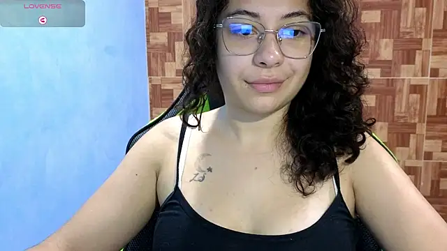 Snapshot of Mabbaldama chatting on 09.12.25 Mabbaldama online show from 09.12.25