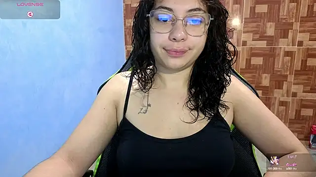 Snapshot of Mabbaldama chatting on 09.19.25 Mabbaldama online show from 09.19.25