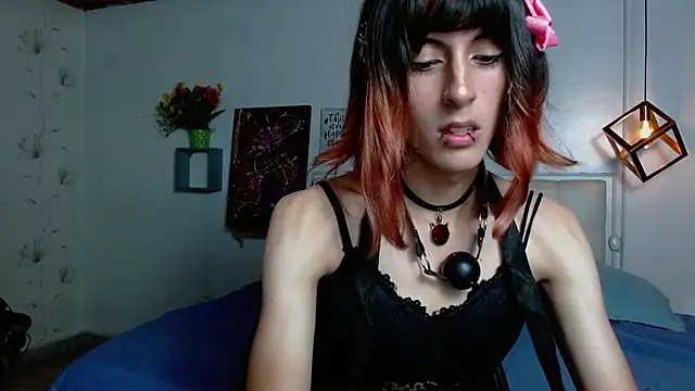 Snapshot of goth_minerva chatting on 03.20.25 goth minerva online show from 03.20.25