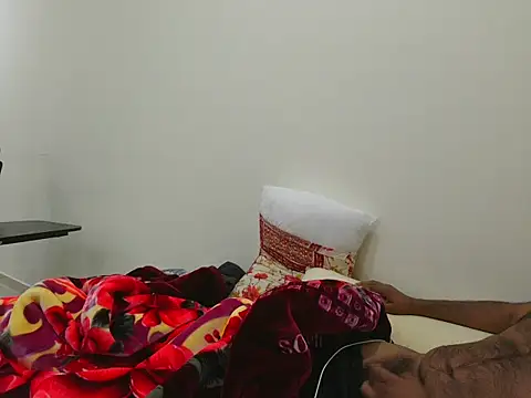 Snapshot of rickyjam999 chatting on 10.27.25 rickyjam999 online show from 10.27.25