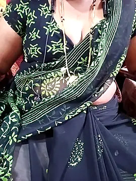 Snapshot of tamiltady chatting on 09.30.25 tamiltady online show from 09.30.25