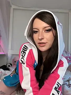 Snapshot of kittlunixx chatting on 10.13.25 kittlunixx online show from 10.13.25